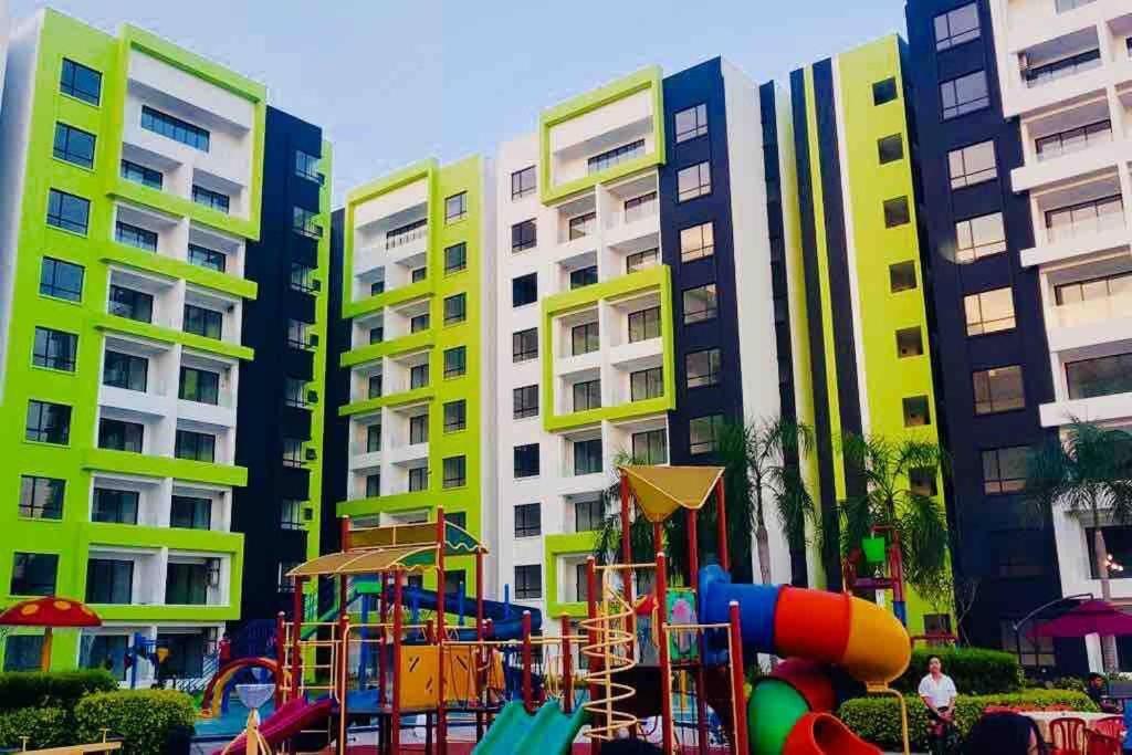 Manhattan Condo Ipoh With Water Park And Pool View Esterno foto